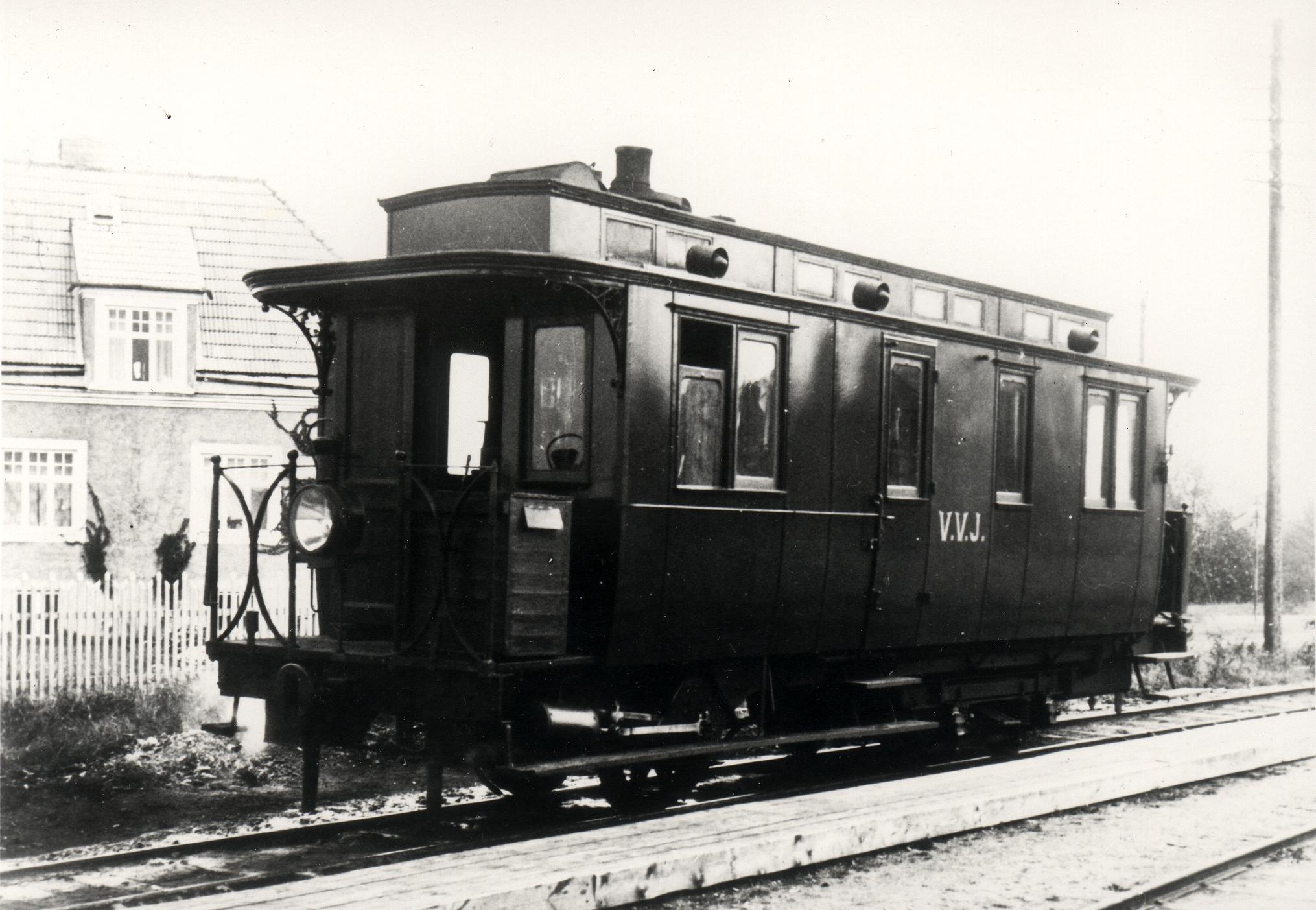 I trafik 1898, mest mellan Norrköping och Arkösund. Såld till RHJ Gotland 1903